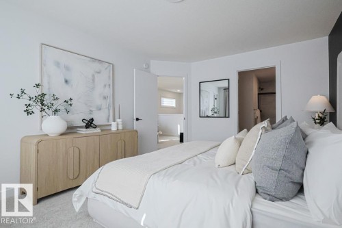 18651 19 Avenue Nw, Edmonton, AB - Indoor Photo Showing Bedroom