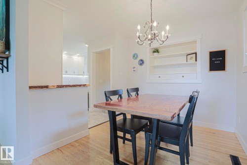 4640 102A Avenue Nw, Edmonton, AB - Indoor Photo Showing Dining Room