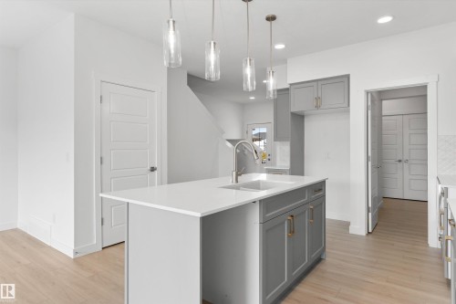2033 Callihoo Link Sw, Edmonton, AB - Indoor Photo Showing Kitchen With Upgraded Kitchen