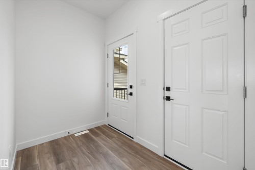 2035 Callihoo Link Sw, Edmonton, AB - Indoor Photo Showing Other Room