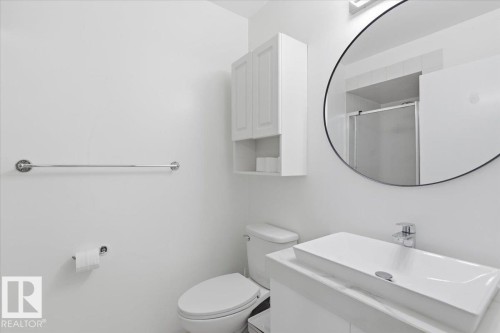 242 Northmount Drive, Wetaskiwin, AB - Indoor Photo Showing Bathroom