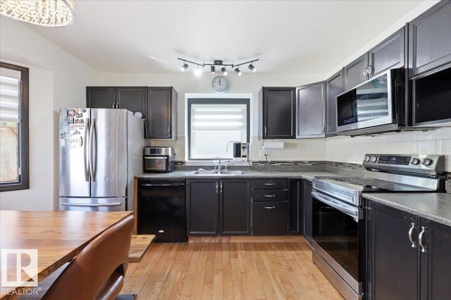 242 Northmount Drive, Wetaskiwin, AB - Indoor Photo Showing Kitchen With Double Sink