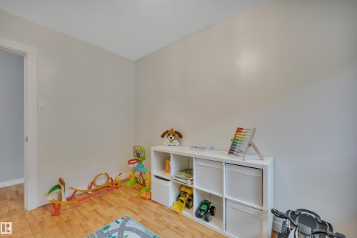 5116 47 Avenue, Leduc, AB - Indoor