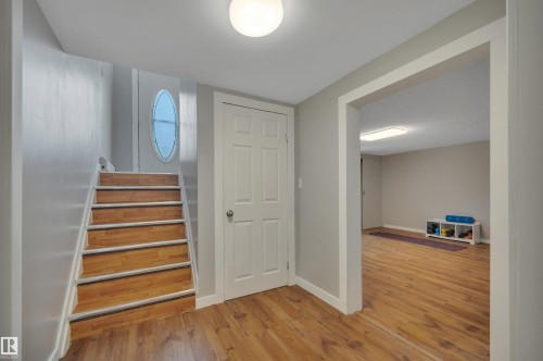 5116 47 Avenue, Leduc, AB - Indoor Photo Showing Other Room