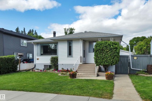 5116 47 Avenue, Leduc, AB - Outdoor