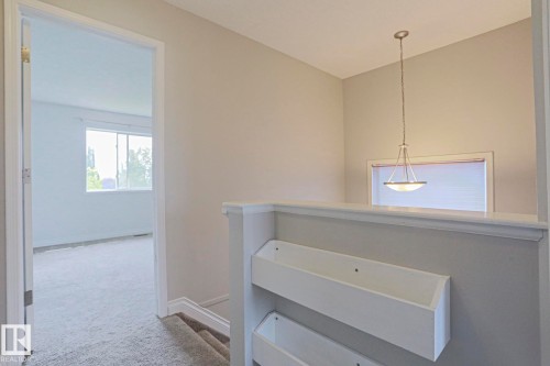 4 Landsdowne Drive, Spruce Grove, AB 