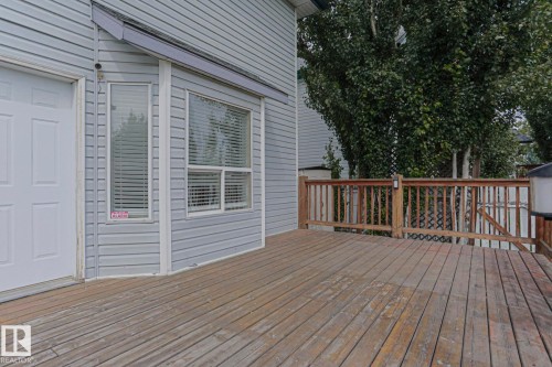 4 Landsdowne Drive, Spruce Grove, AB 