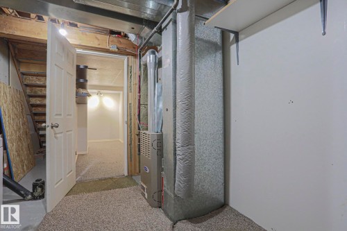 Additional content - #45 1651 46 St Nw, Edmonton, AB - Indoor Photo Showing Other Room