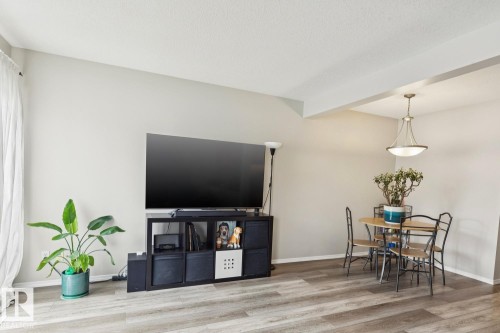 #22 230 Edwards Dr Sw, Edmonton, AB - Indoor