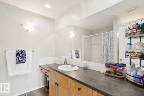 #22 230 Edwards Dr Sw, Edmonton, AB - Indoor Photo Showing Bathroom
