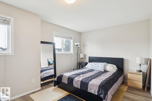 #22 230 Edwards Dr Sw, Edmonton, AB - Indoor Photo Showing Bedroom