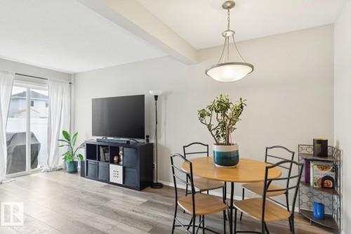 #22 230 Edwards Dr Sw, Edmonton, AB - Indoor Photo Showing Dining Room