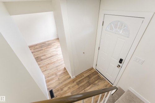 224 Callingwood Two Two Nw, Edmonton, AB - Indoor Photo Showing Other Room