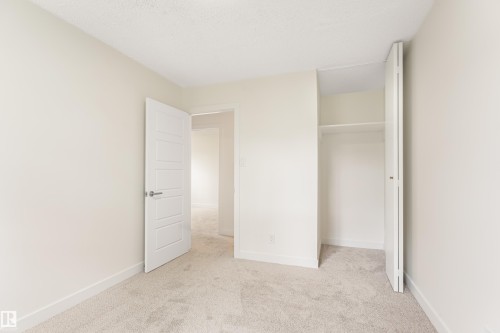 224 Callingwood Two Two Nw, Edmonton, AB - Indoor