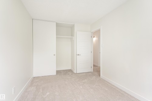 224 Callingwood Two Two Nw, Edmonton, AB - Indoor Photo Showing Other Room