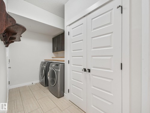 30 Shorewood Crescent, Leduc, AB - Indoor Photo Showing Laundry Room