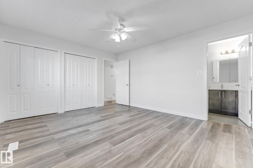 4511 25 Avenue Nw, Edmonton, AB - Indoor Photo Showing Other Room