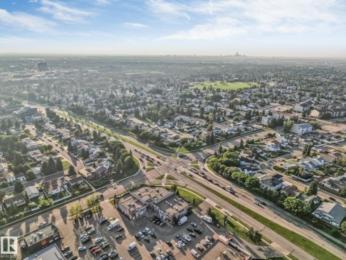 4511 25 Avenue Nw, Edmonton, AB - Outdoor With View