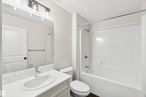 1914 Westerra Lane, Stony Plain, AB - Indoor Photo Showing Bathroom