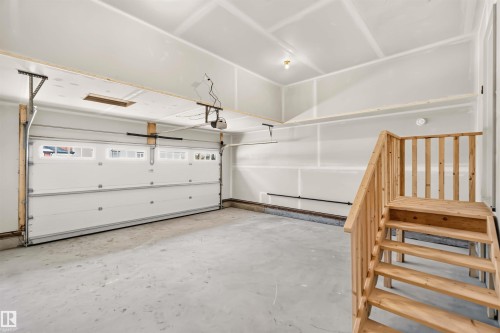 1914 Westerra Lane, Stony Plain, AB - Indoor Photo Showing Garage