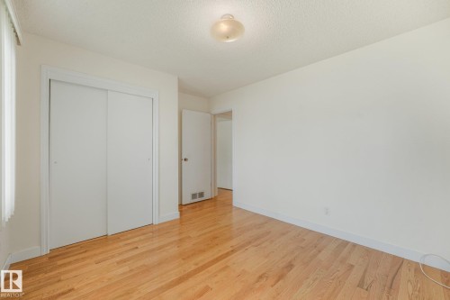 11415 149 Avenue Nw, Edmonton, AB - Indoor Photo Showing Other Room