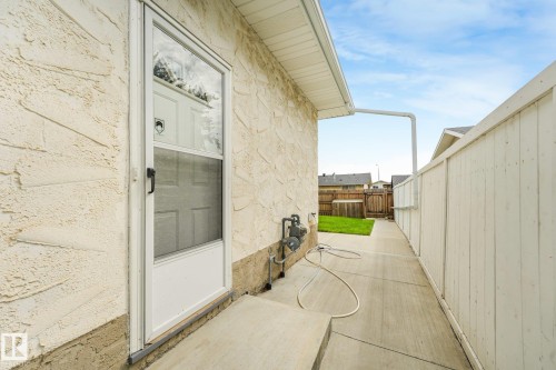11415 149 Avenue Nw, Edmonton, AB - Outdoor With Exterior