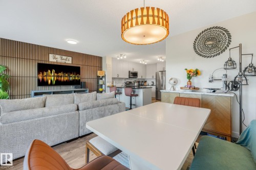 30 Ebbers Close Nw, Edmonton, AB - Indoor