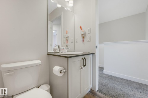 30 Ebbers Close Nw, Edmonton, AB - Indoor Photo Showing Bathroom