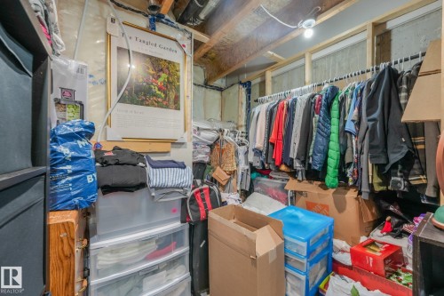 30 Ebbers Close Nw, Edmonton, AB - Indoor With Storage