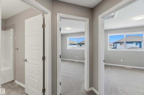 1188 South Creek Wynd, Stony Plain, AB - Indoor Photo Showing Other Room