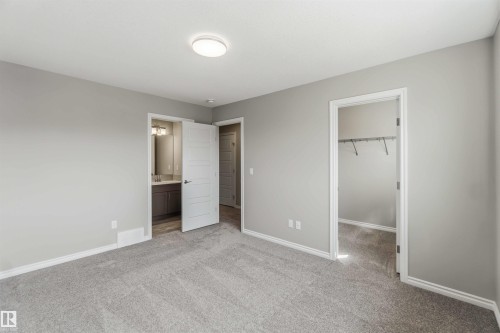1188 South Creek Wynd, Stony Plain, AB - Indoor