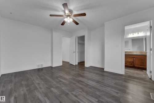 73 Hartwick Loop, Spruce Grove, AB - Indoor Photo Showing Other Room