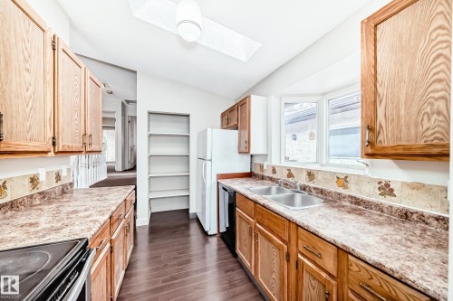 8516 190 Street Nw, Edmonton, AB - Indoor Photo Showing Kitchen With Double Sink