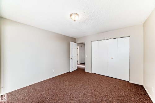 8516 190 Street Nw, Edmonton, AB - Indoor Photo Showing Other Room