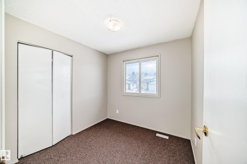 8516 190 Street Nw, Edmonton, AB - Indoor Photo Showing Other Room