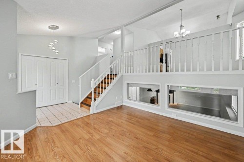 10 Oakridge Drive, St. Albert, AB - Indoor Photo Showing Other Room