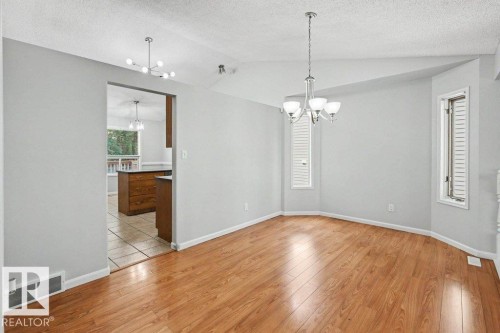 10 Oakridge Drive, St. Albert, AB - Indoor Photo Showing Other Room