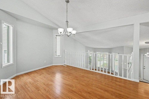 10 Oakridge Drive, St. Albert, AB - Indoor Photo Showing Other Room