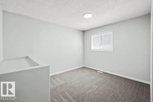 10 Oakridge Drive, St. Albert, AB - Indoor Photo Showing Other Room