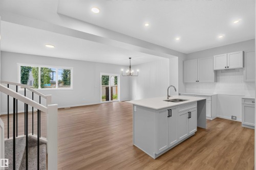5 Emerson Landing, Spruce Grove, AB - Indoor Photo Showing Kitchen With Double Sink