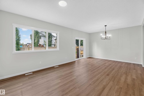 5 Emerson Landing, Spruce Grove, AB - Indoor