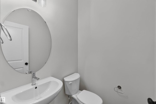 5 Emerson Landing, Spruce Grove, AB - Indoor Photo Showing Bathroom