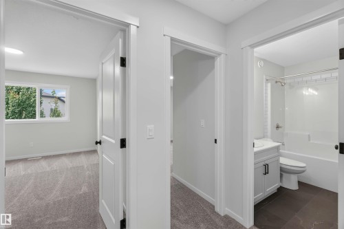 5 Emerson Landing, Spruce Grove, AB - Indoor Photo Showing Bathroom