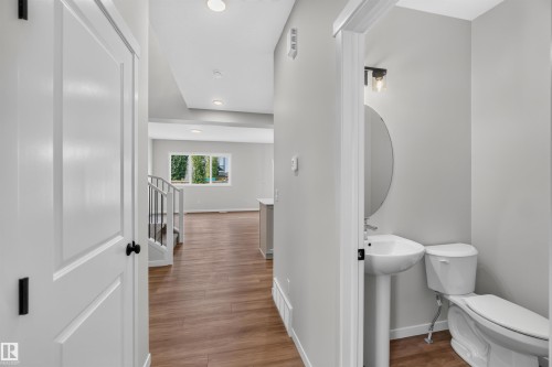 5 Emerson Landing, Spruce Grove, AB - Indoor Photo Showing Bathroom