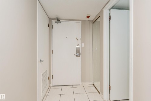 #1806 12303 Jasper Av Nw, Edmonton, AB - Indoor Photo Showing Other Room