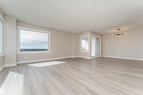 #1806 12303 Jasper Av Nw, Edmonton, AB - Indoor Photo Showing Other Room