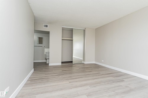 #1806 12303 Jasper Av Nw, Edmonton, AB - Indoor Photo Showing Other Room