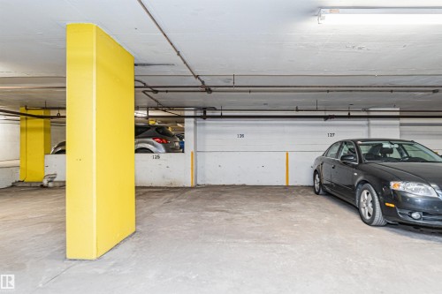 #1806 12303 Jasper Av Nw, Edmonton, AB - Indoor Photo Showing Garage