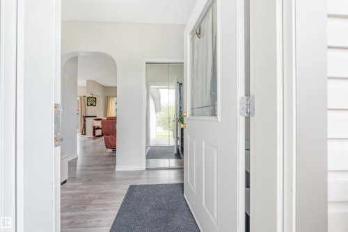 37 Birchmont Crescent, Leduc, AB - Indoor Photo Showing Other Room