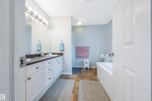 37 Birchmont Crescent, Leduc, AB - Indoor Photo Showing Bathroom